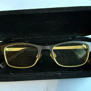 💛See Women’s Rectangular Metal Frame Eyeglasses in matte silver and yellow 💛